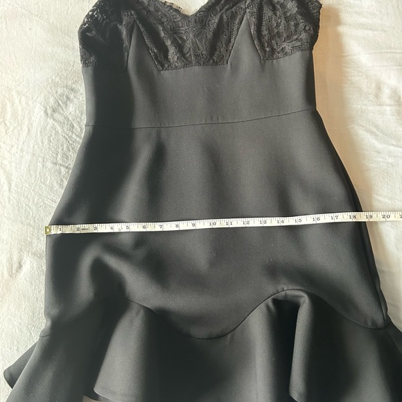 Alexander McQueen little black dress - Picture 16 of 16